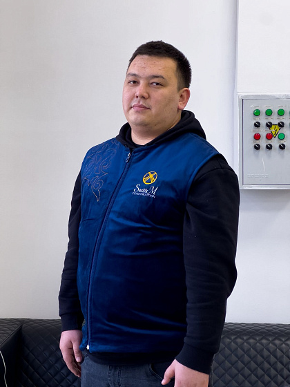 Эльдар Избасаров